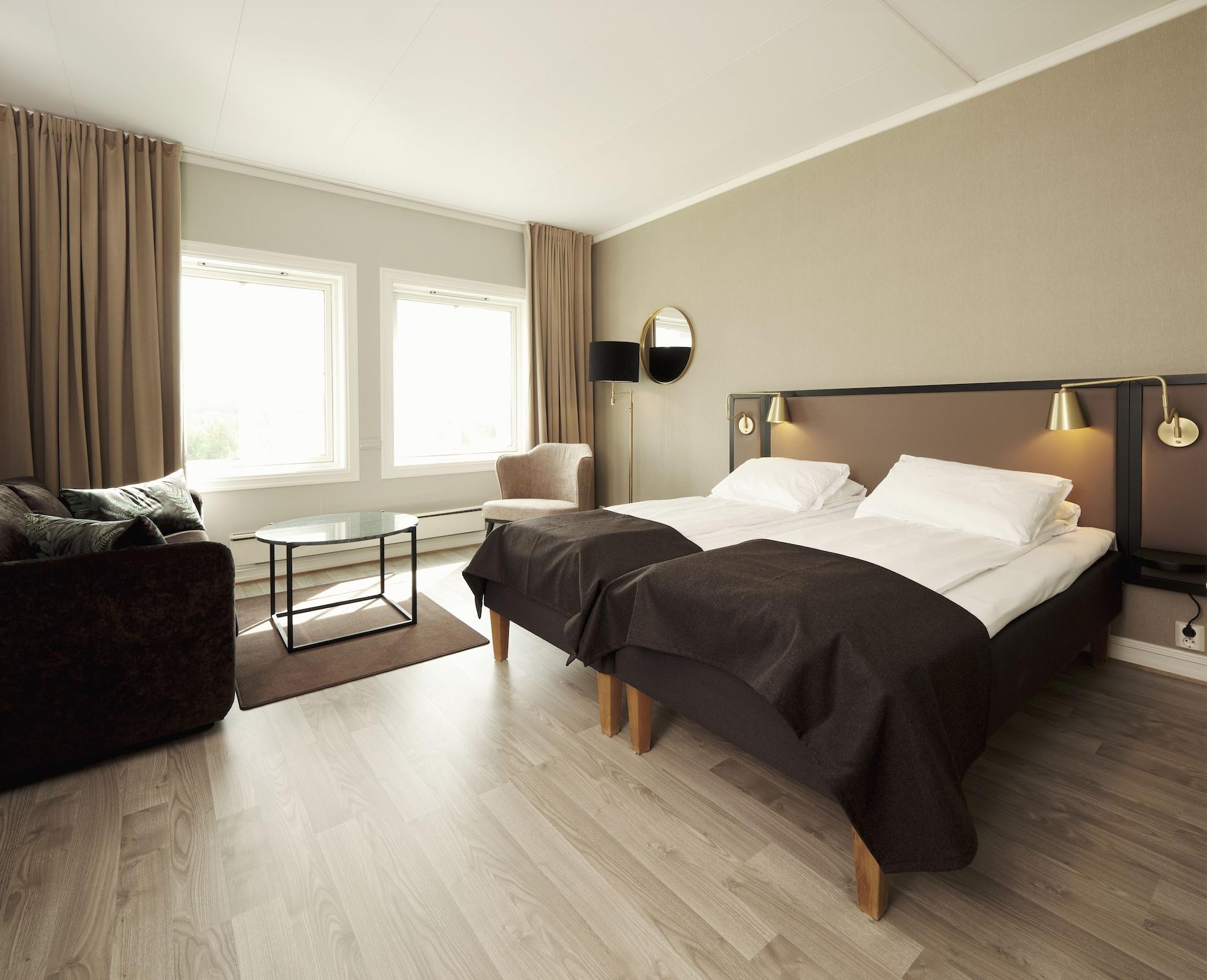 Roros Hotell - Bad & Velvaere Екстериор снимка