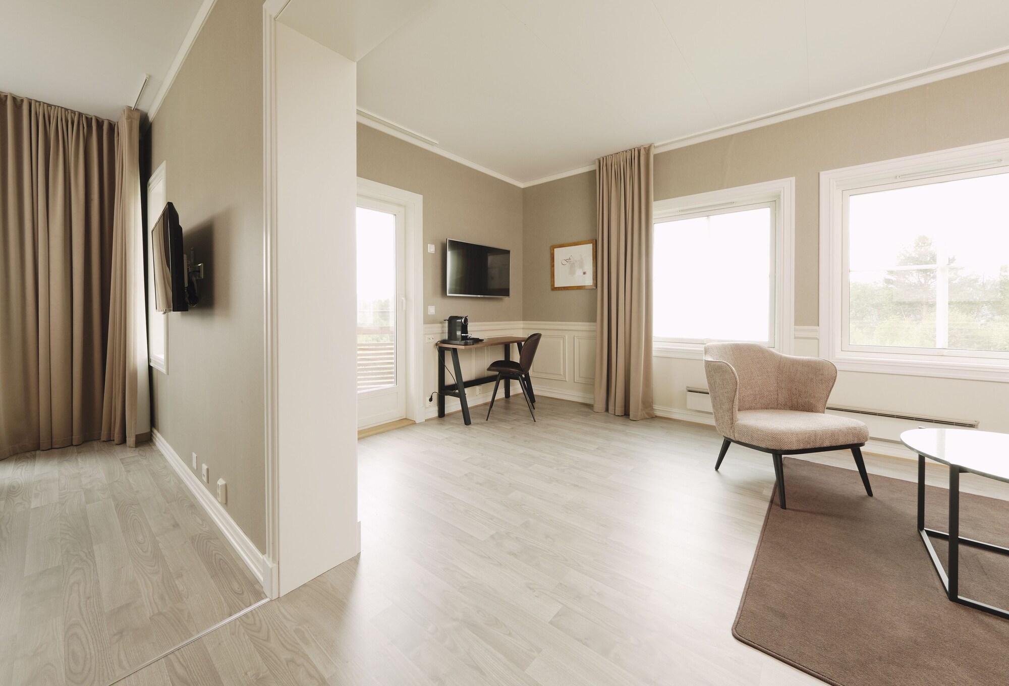 Roros Hotell - Bad & Velvaere Екстериор снимка