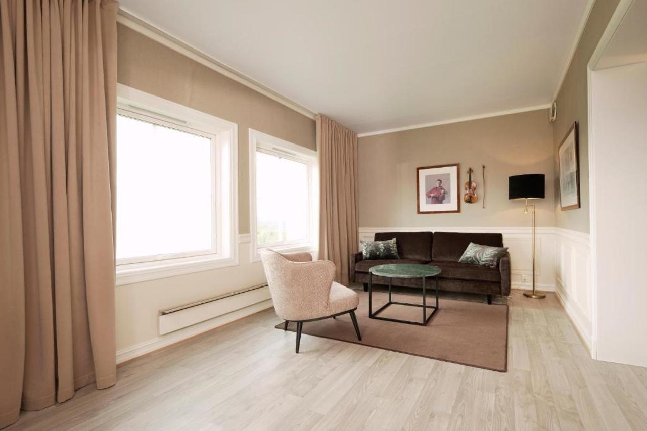 Roros Hotell - Bad & Velvaere Екстериор снимка