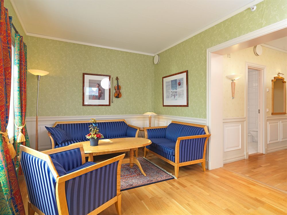 Roros Hotell - Bad & Velvaere Екстериор снимка